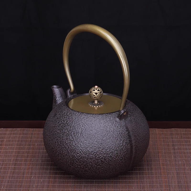 Japoński czajnik z żeliwa 1.2L – Cast Iron Teapot recenzja i cena