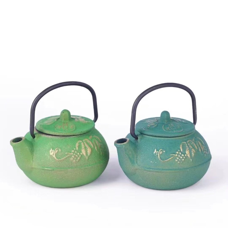 Zabytkowy czajnik z żeliwa, na – Cast Iron Teapot recenzja i cena