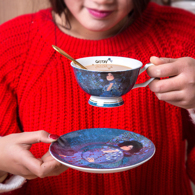 Światowej sławy malarz Gustav  – Coffee Tea World recenzja i cena