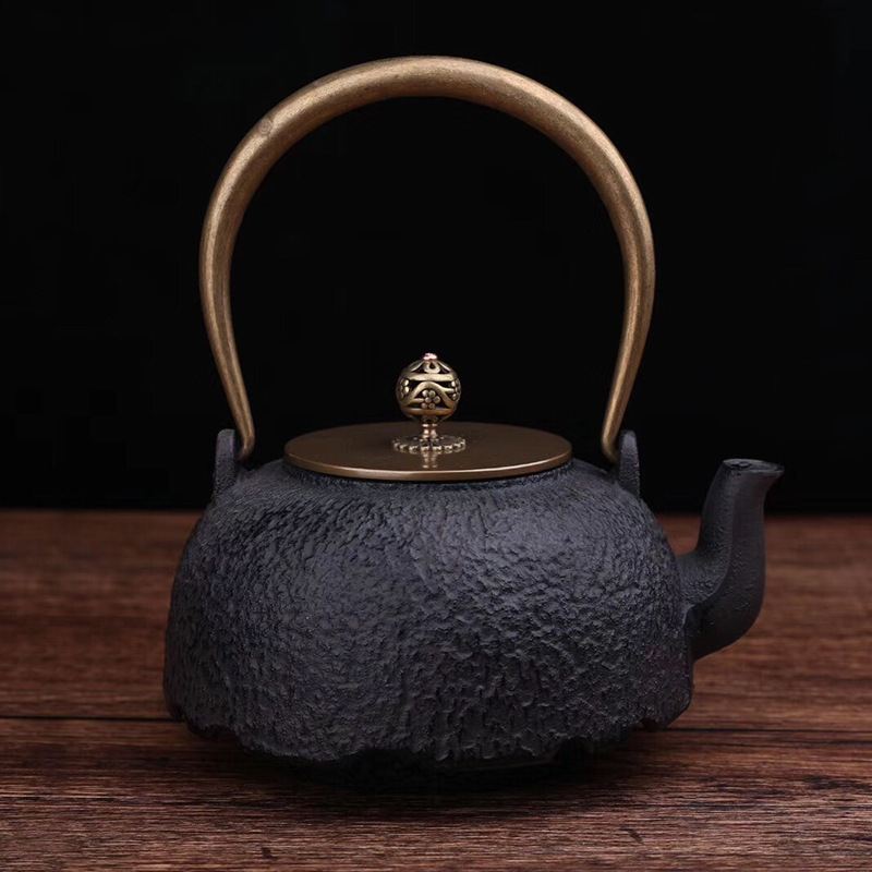 1.4 Japoński dzbanek do herbat – Cast Iron Teapot recenzja i cena